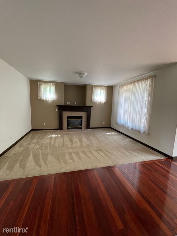 Building Photo - 4 br, 2.5 bath House - 18814 88th Avenue East