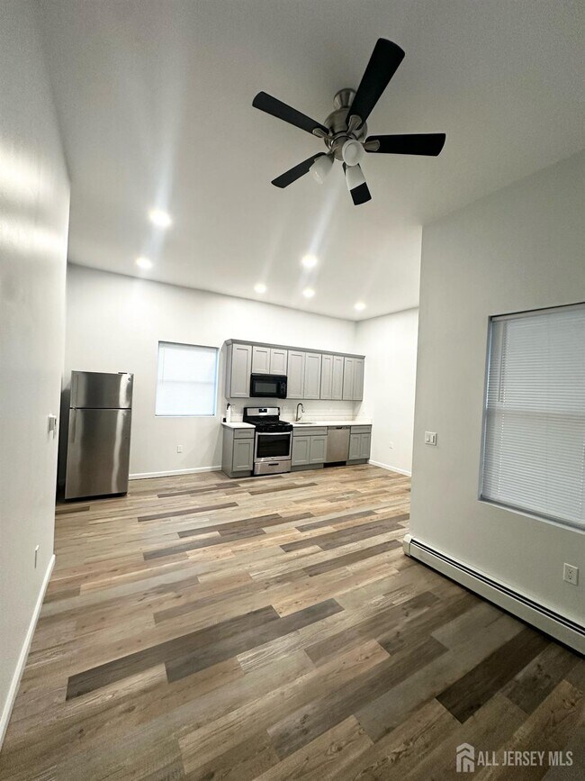 Building Photo - 55 Cutters Dock Rd