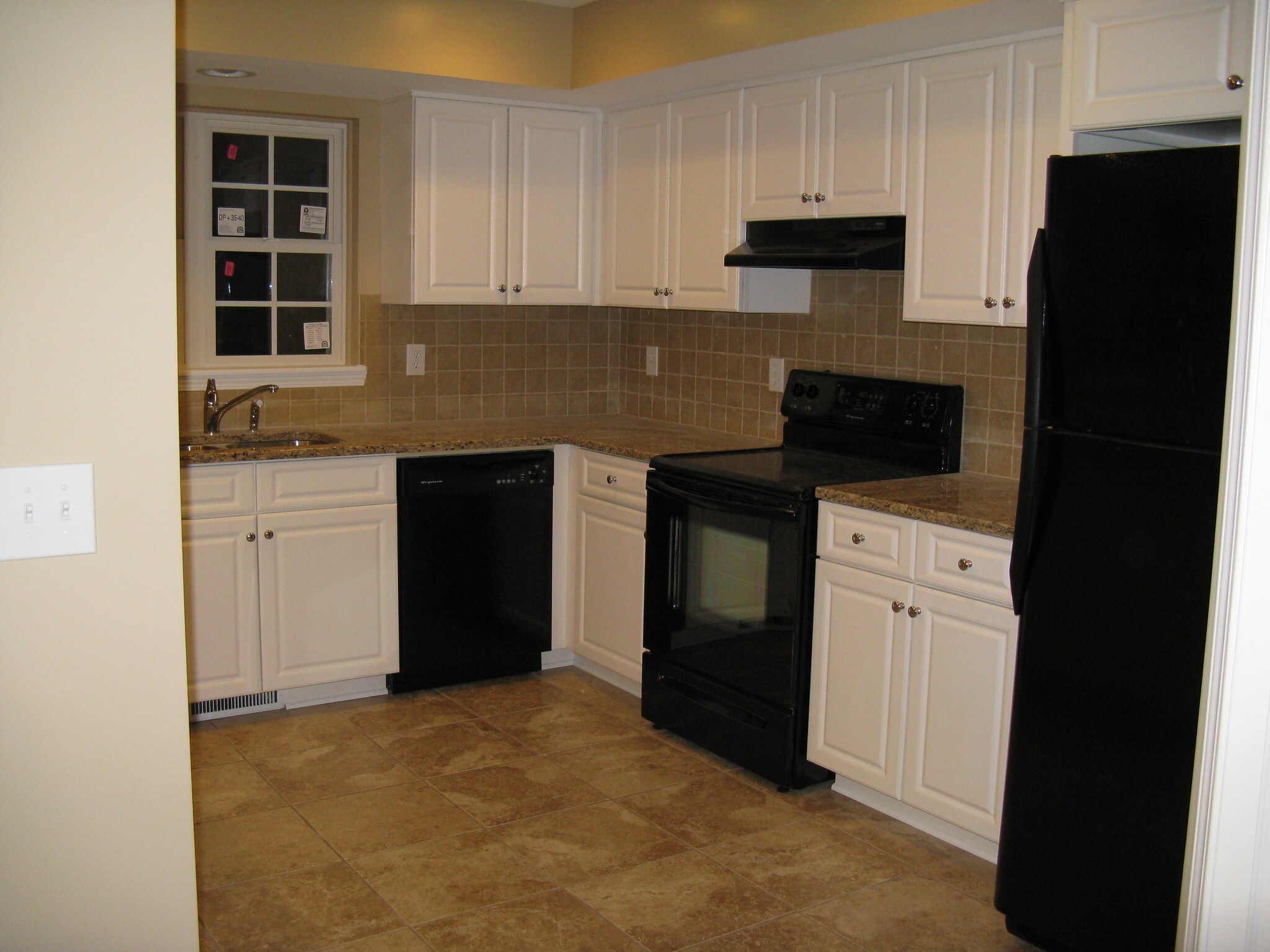 Building Photo - 1551 Glenn Ave