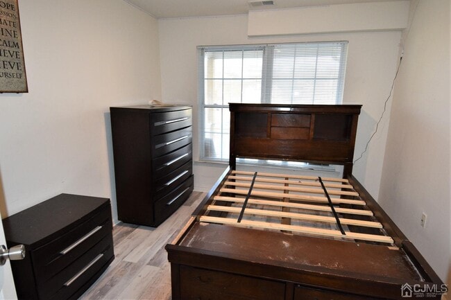 Building Photo - 36 Lackland Ave