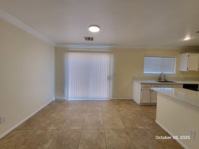 Building Photo - 9986 Shallot Ct
