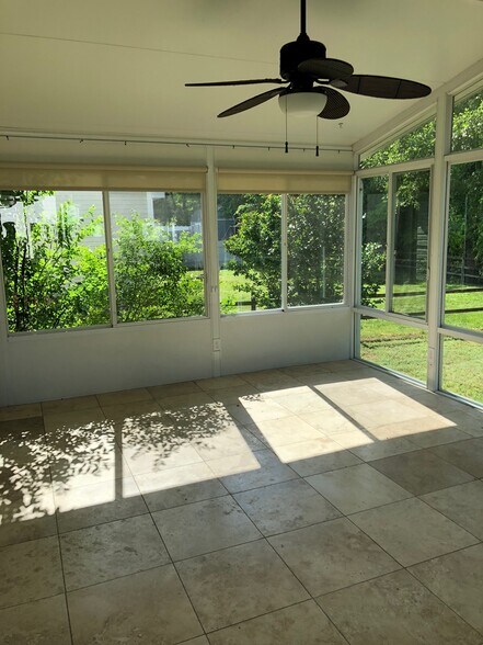 Building Photo - 1213 Pressley Downs Dr SE