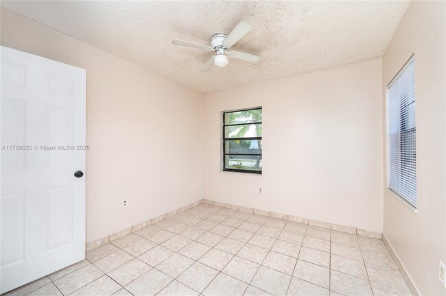 Building Photo - 29413 SW 144th Ct