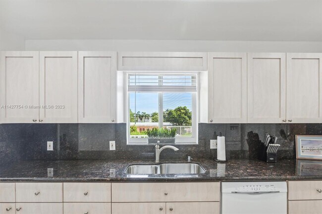 Building Photo - 6300 SW 144th St