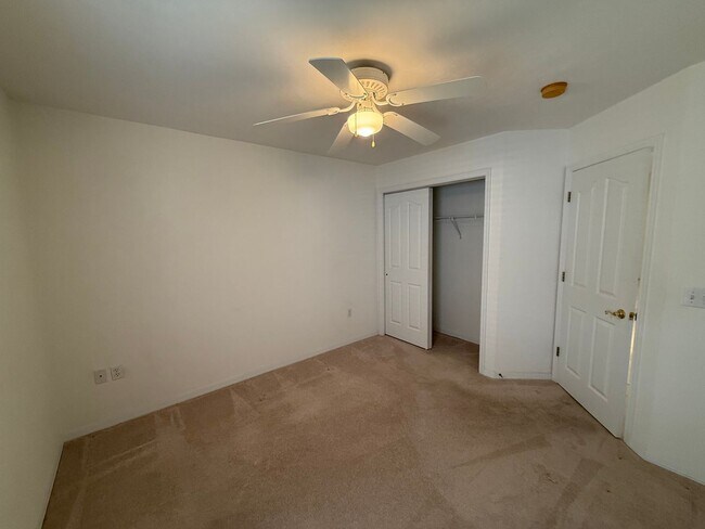 Building Photo - Charming 3-Bedroom Home in Broadmoor – Move-In Ready!