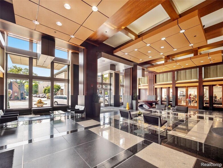 Building Photo - 411 S Old Woodward Ave