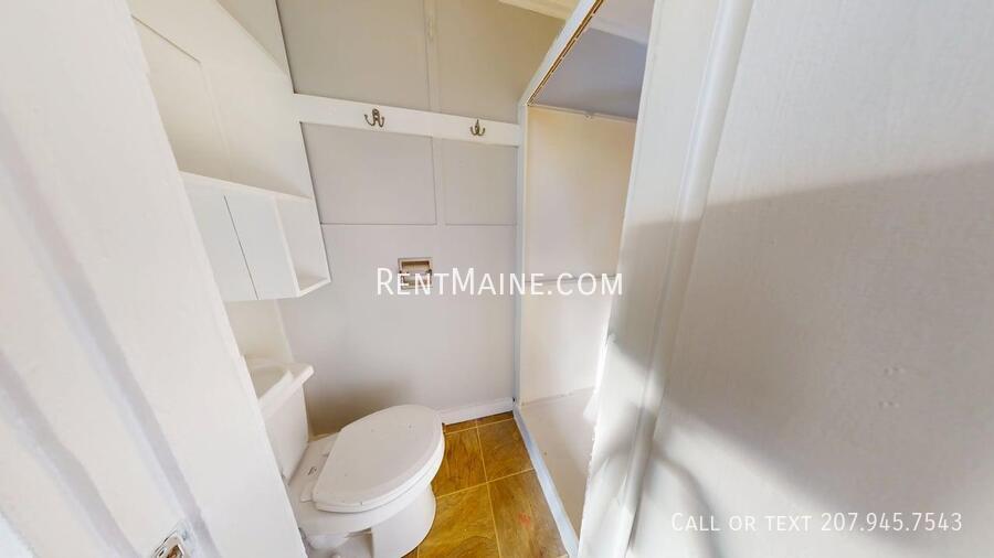 Building Photo - 18 Main Rd