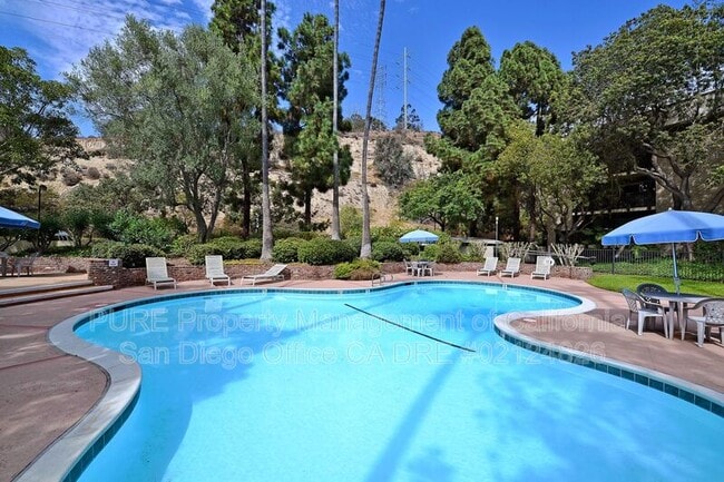 Building Photo - 6406 Friars Rd