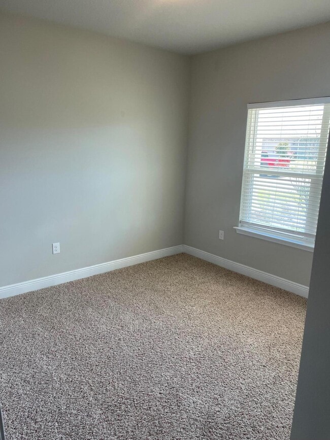 Building Photo - 3513 Moonstone Dr