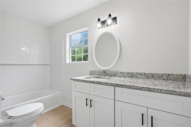Building Photo - 106 Sterling Ct