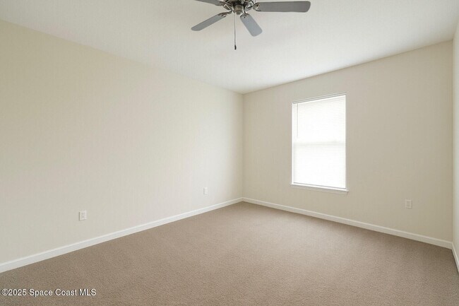 Building Photo - 1654 Middlebury Drive