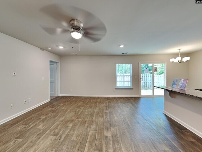 Building Photo - 302 Crooked Pne Ct