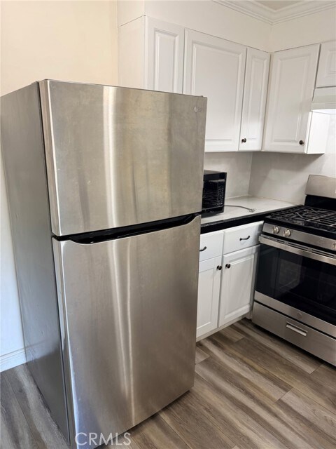 Building Photo - 2200 Cedro Ct