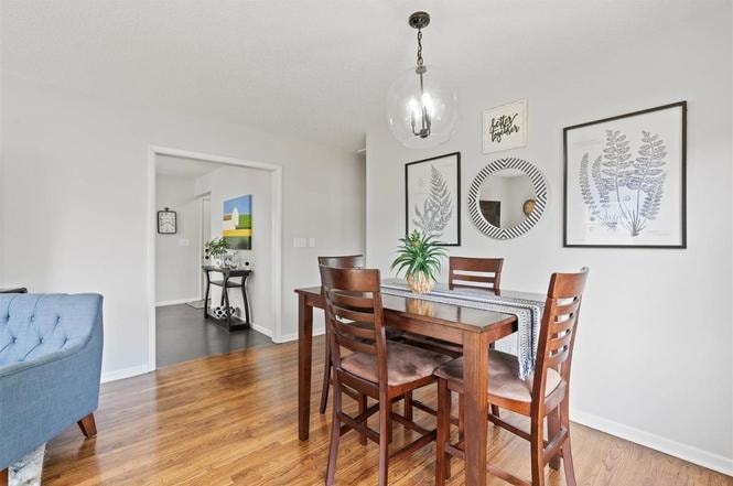 Building Photo - 1100 Dover St