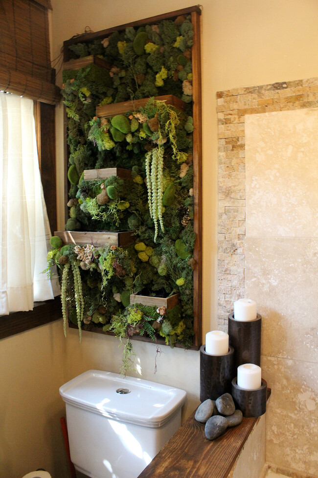 Master Bathroom - 3010 Del Monte Dr