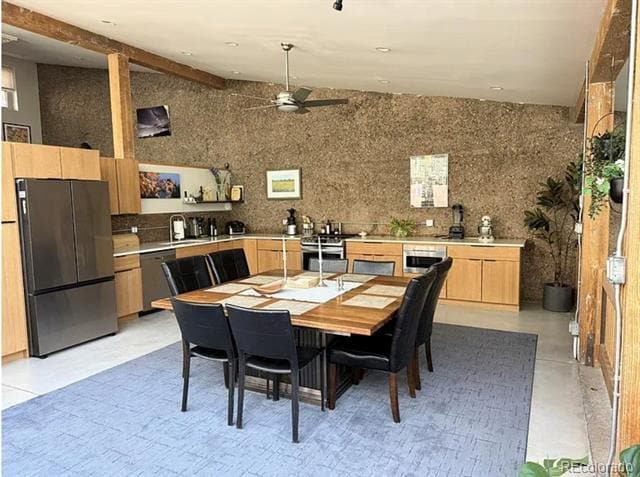 Building Photo - 259 Spruce St