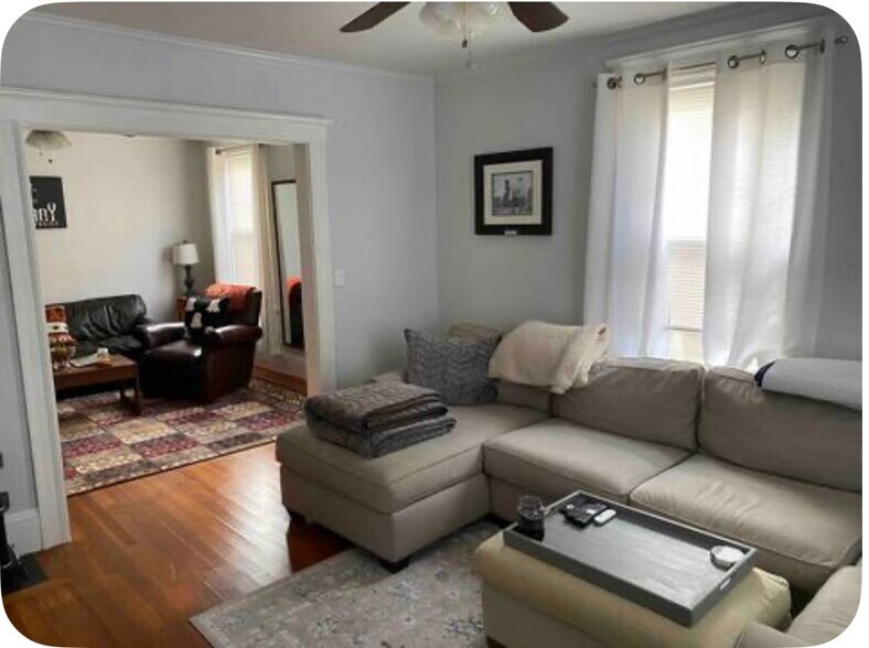 Building Photo - 3 Hersey St