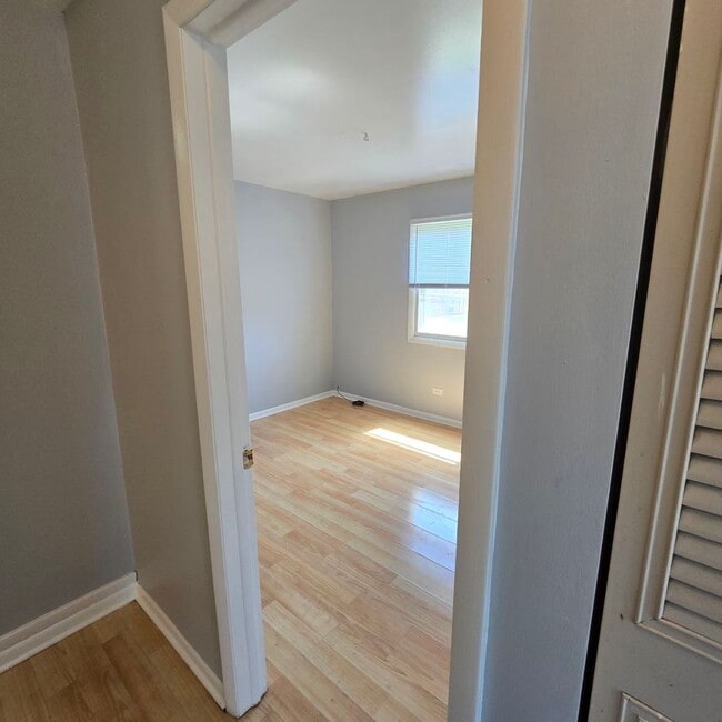 Building Photo - 20169 Ash Ln