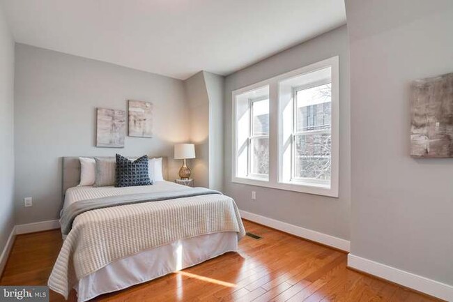 BR 2 - 937 R St NW