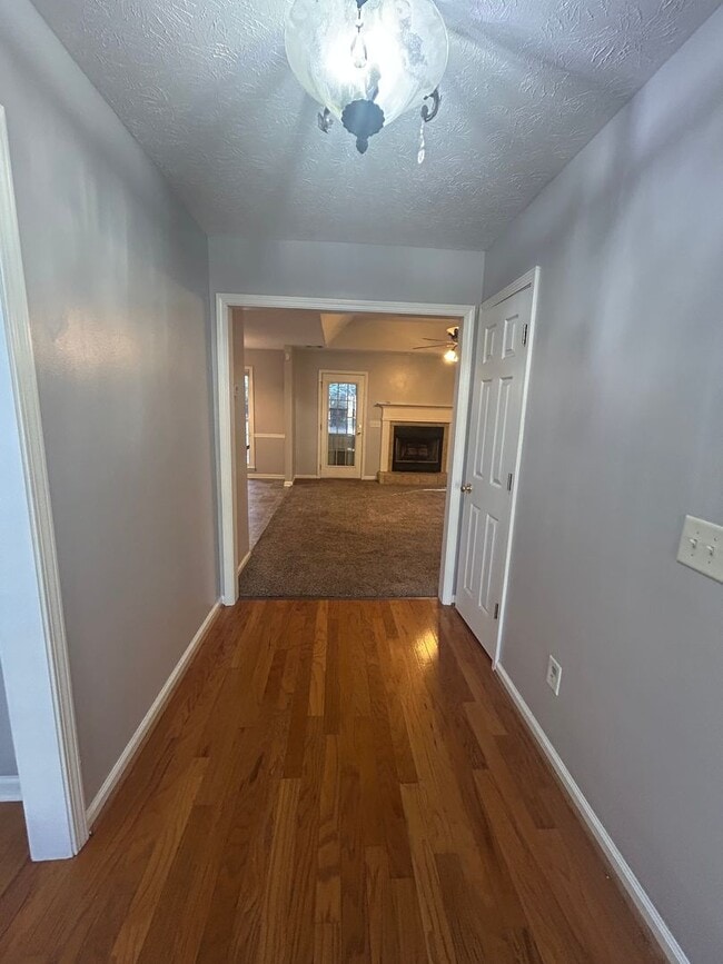 Building Photo - NORTH COLUMBUS