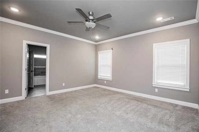 Building Photo - 1025 Kimball Ln