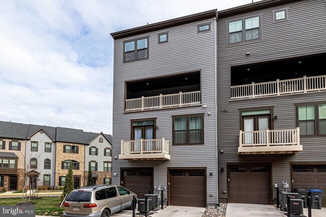 Building Photo - 2753 Velocity Rd