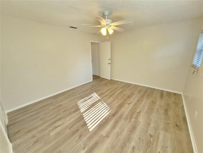 Building Photo - 11792 109th Ct