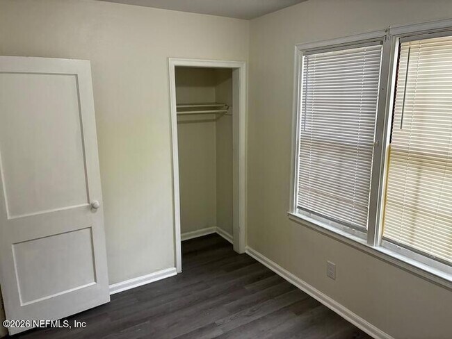 Building Photo - 1040 Brandywine St