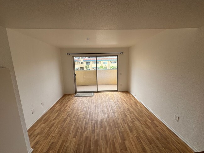Building Photo - Senior Community Oasis in Torrance!