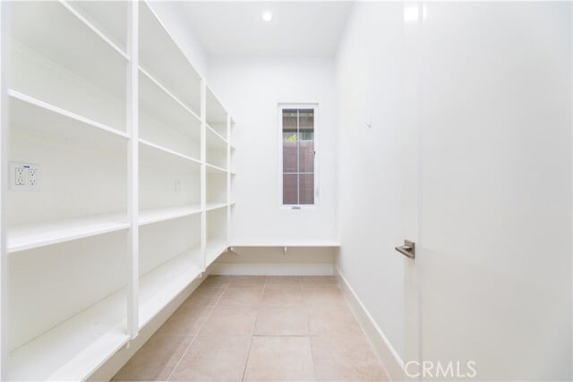 Building Photo - 112 Locanda