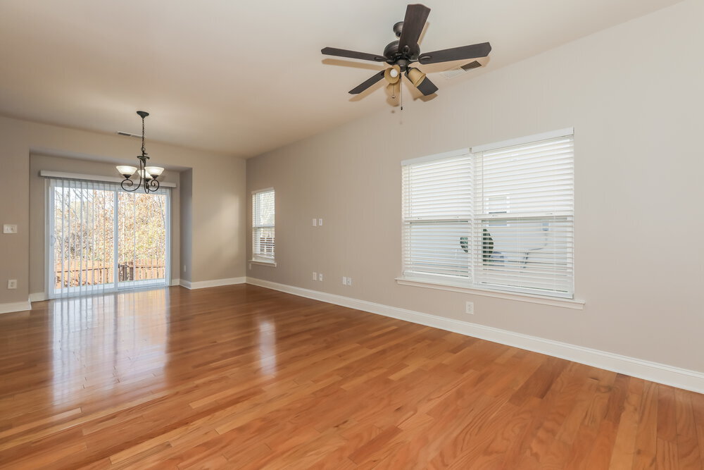 Building Photo - 4800 Abercromby St