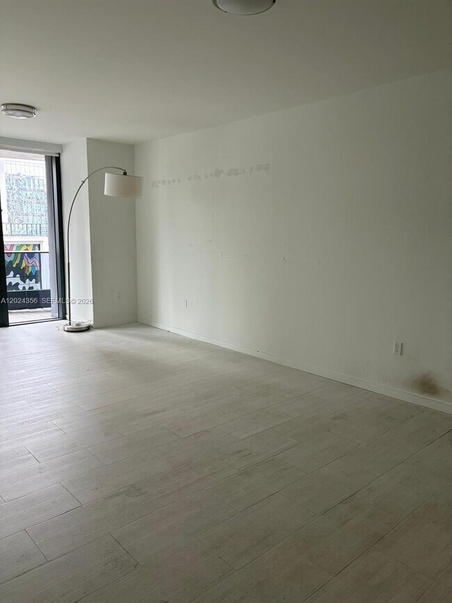 Building Photo - 1000 Brickell Plaza