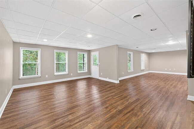 Building Photo - 4582 Campenille Ct