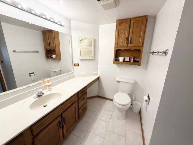 Building Photo - 1811 Fox Run Dr