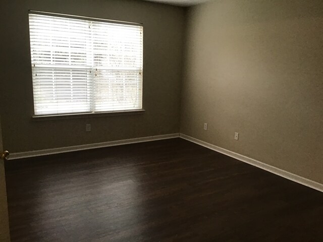 Building Photo - 8453 Trappers Ct