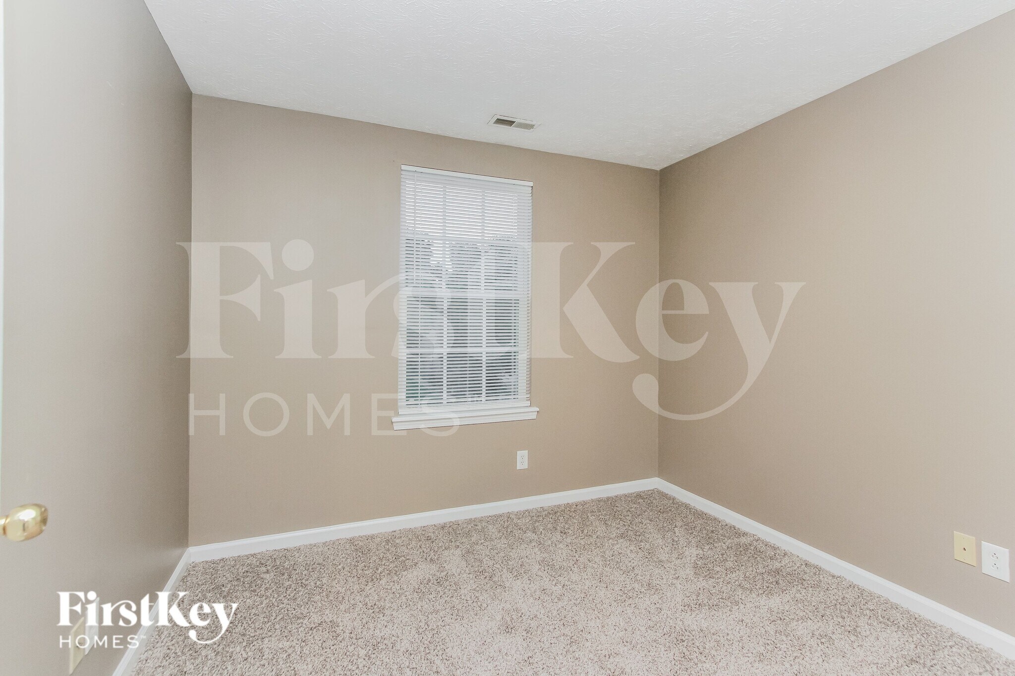 Building Photo - 3661 Cedar Pine Pl