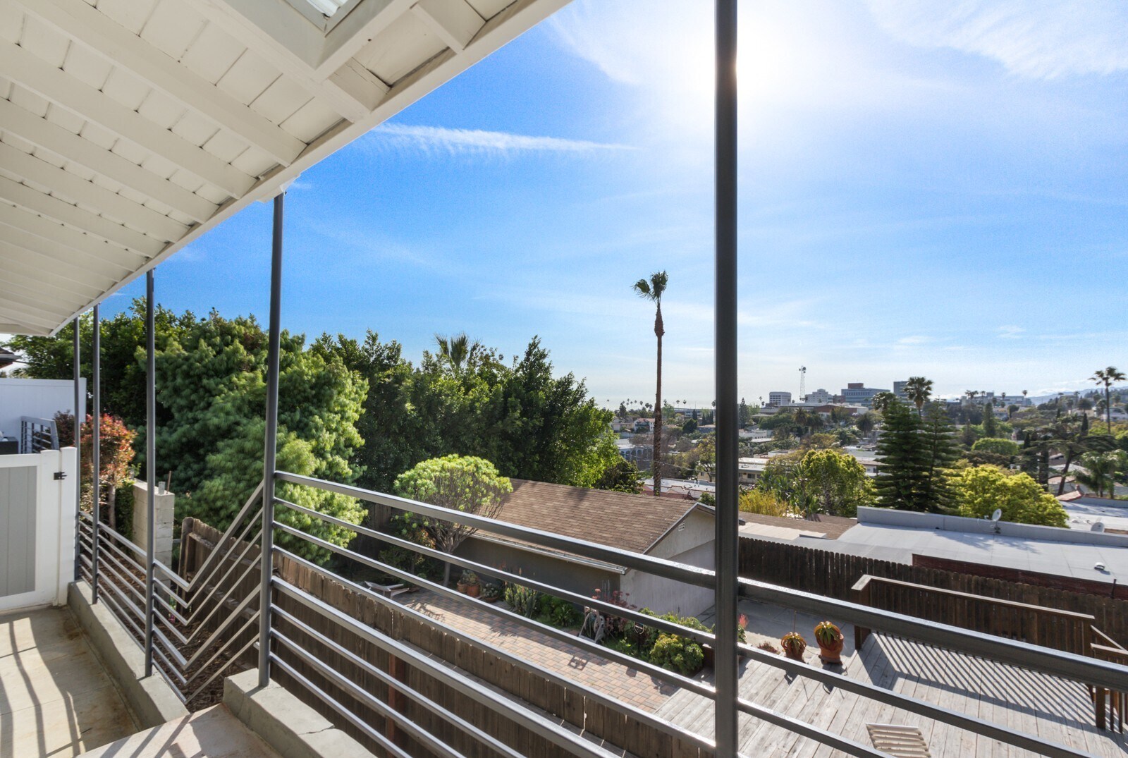 Building Photo - 4018 Cumberland Ave