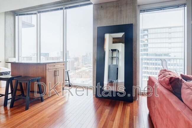 Building Photo - 855 Peachtree St NE