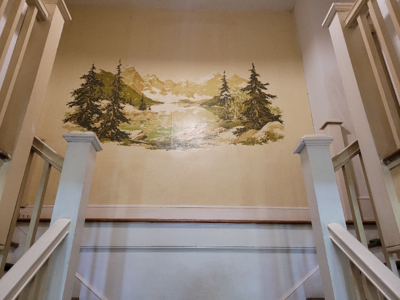 Building Photo - 713 Chestnut Ave