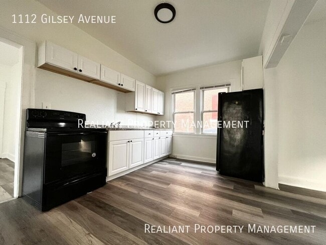 Building Photo - 1112 Gilsey Ave