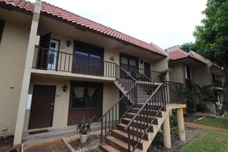 Building Photo - 5939 Forest Hill Blvd