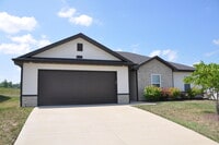 Building Photo - 5727 Abercorn Dr