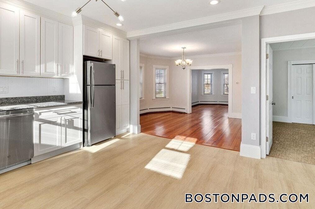 Building Photo - 283 Sutton St