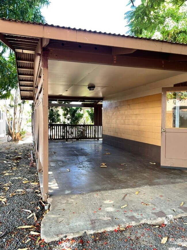 Building Photo - 2 Bedroom, 1 Bath House Across The Street ...