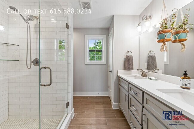 Building Photo - 141 Rivergate Dr