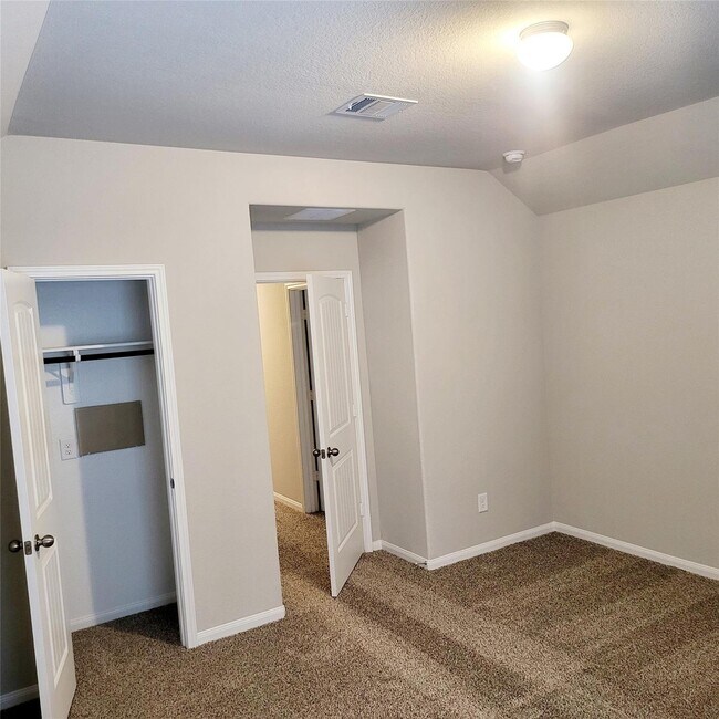 Building Photo - 22114 Imperious Pk Wy