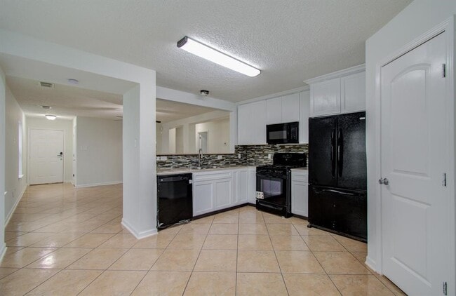Building Photo - 11123 Wild Goose Dr