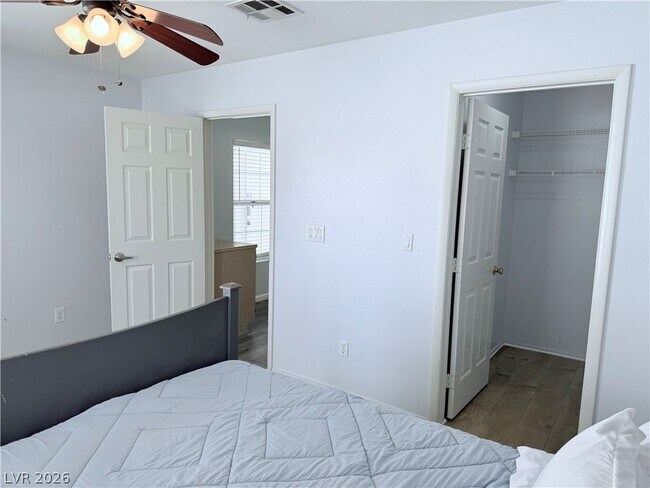 Building Photo - 4216 Totano Dr