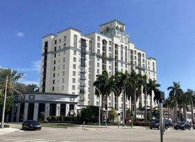 Building Photo - 651 Okeechobee Blvd