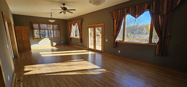 Building Photo - 2020 Crosstown Blvd NE